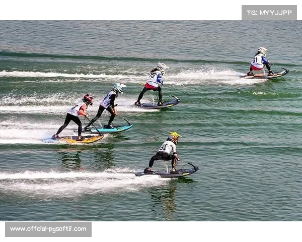 动力冲浪板燃油消耗达2000升引发赛事环保争议业内呼吁减排改革