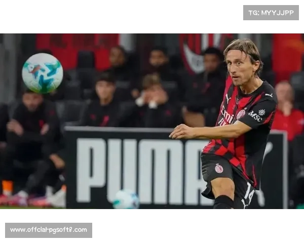 客场防守数据：AC米兰12战仅失8球，防守效率联赛第一